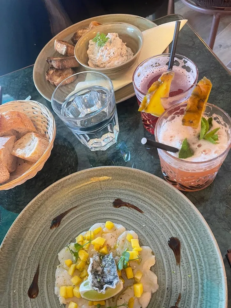 Carpaccio de Saint-Jacques Rillette de Poisson